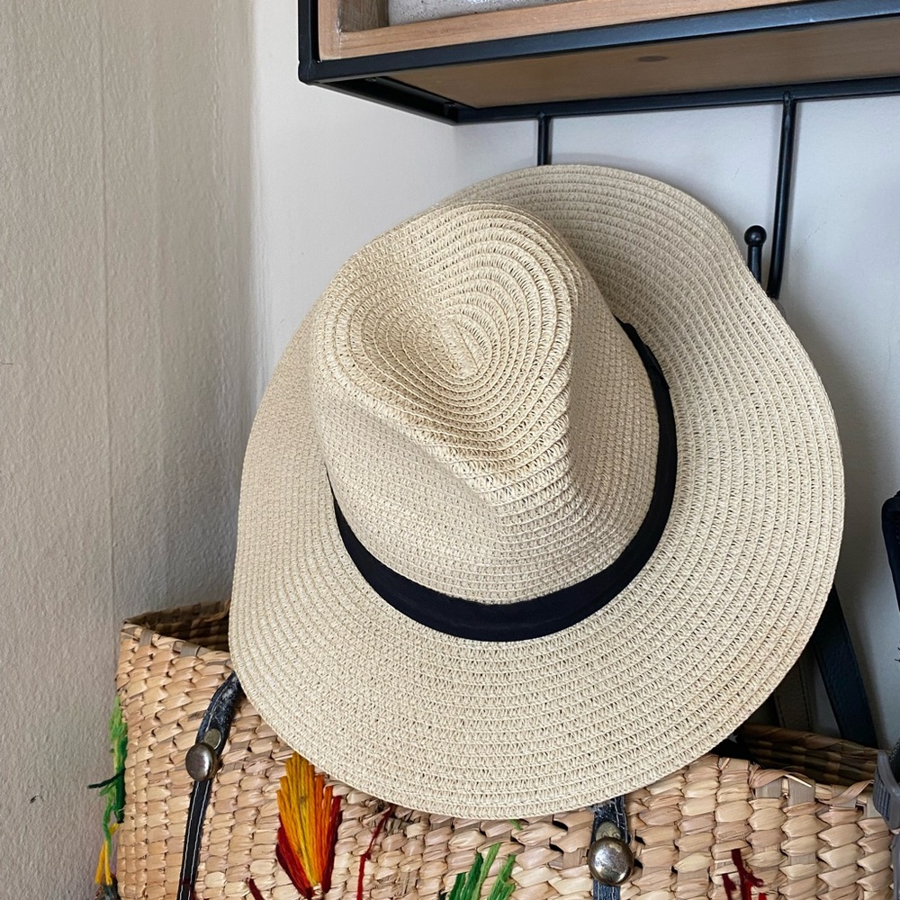 Cream Sun Hat with Black Band